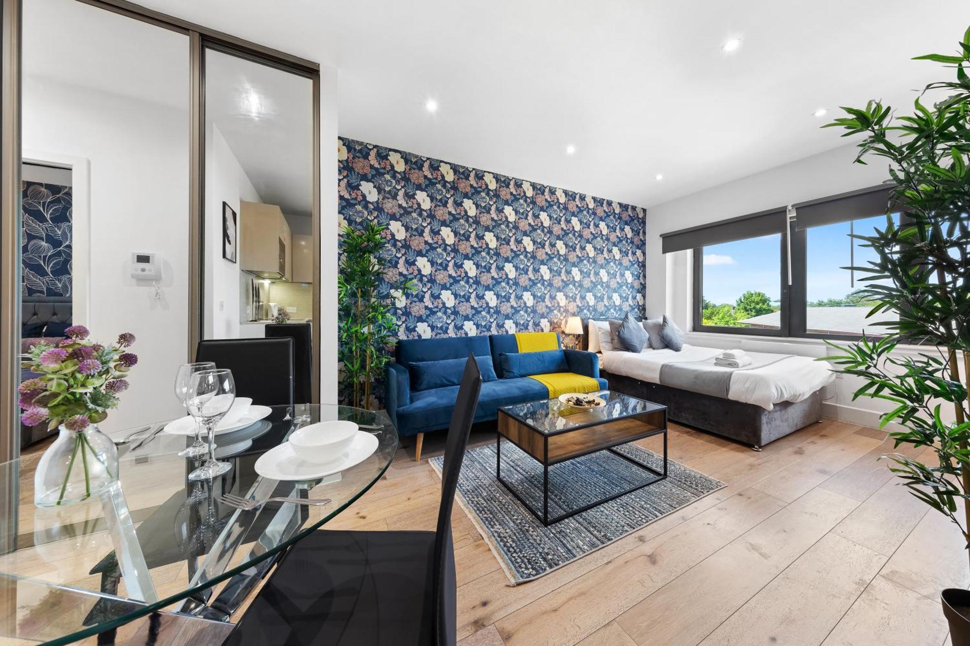 Modern One Bedroom Flat - Sleeps 5 -Near Heathrow - London Ub3 Kültér fotó